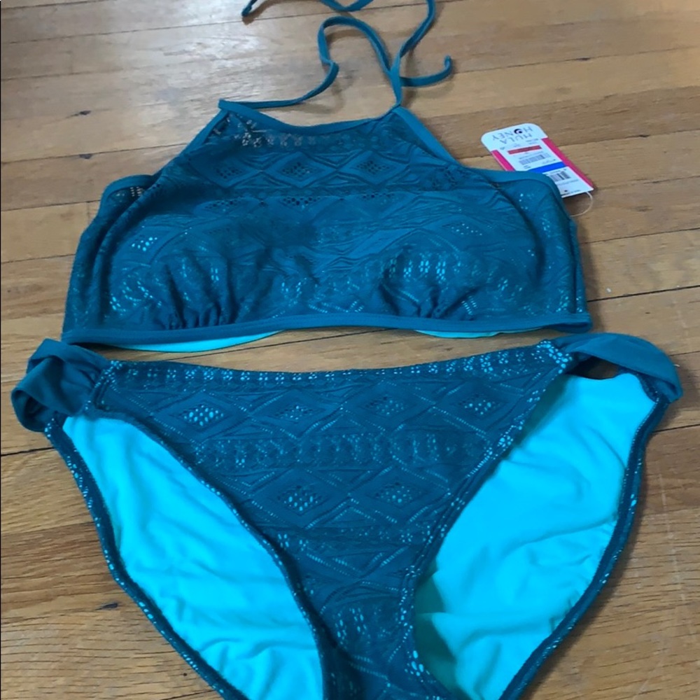 Brand new Bikini top and bottom